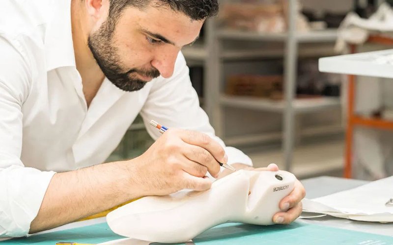custom shoes factory