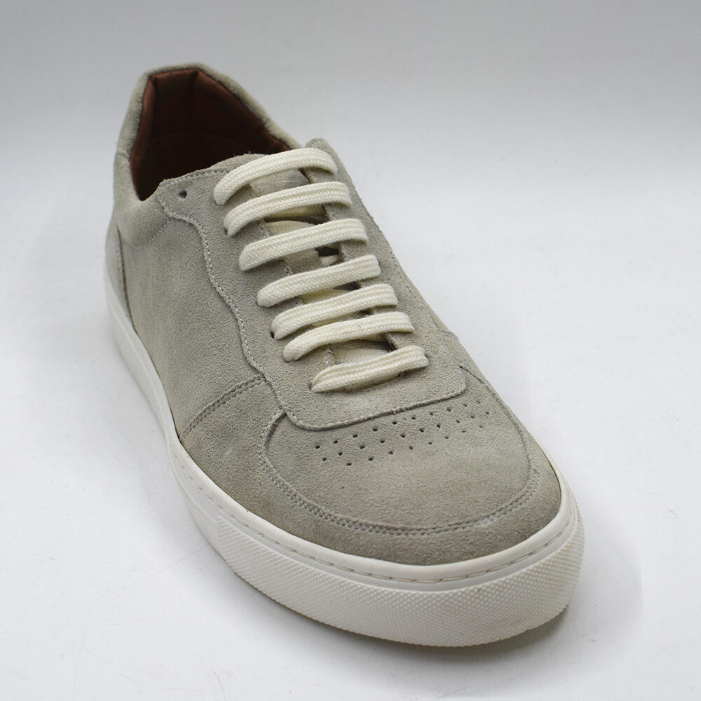gray sneaker shoes for men