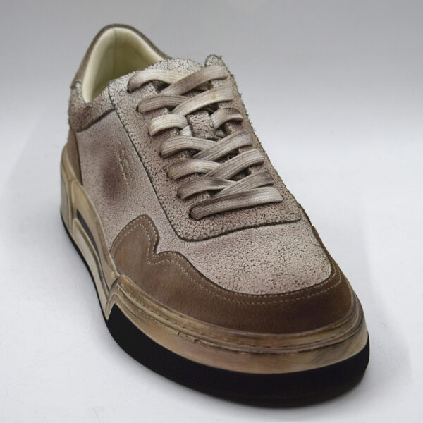 brown Vintage Sneaker Shoes Trendy casual sneakers