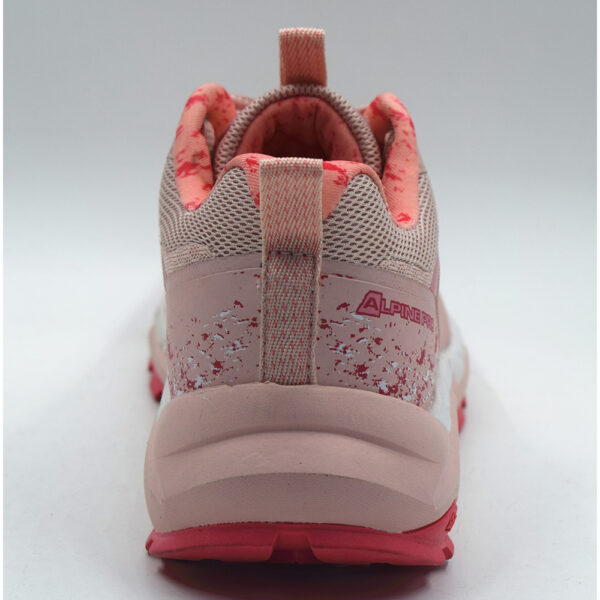 fashionable outdoor walking sport shoes