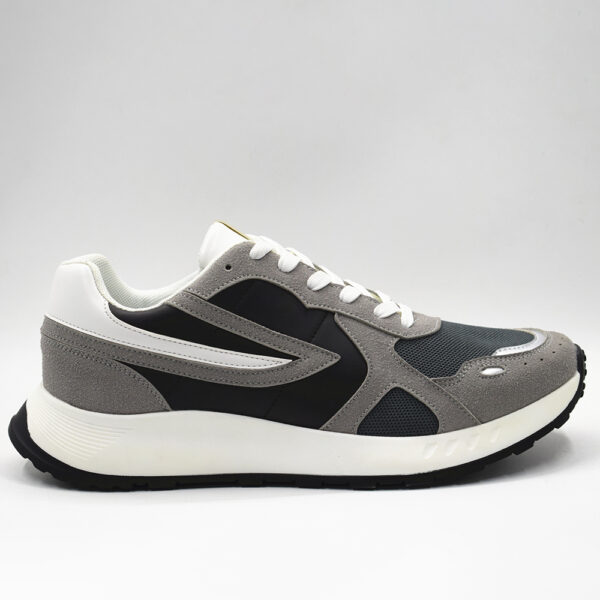 Fashionable sport shoes breathable and comfortable running shoes