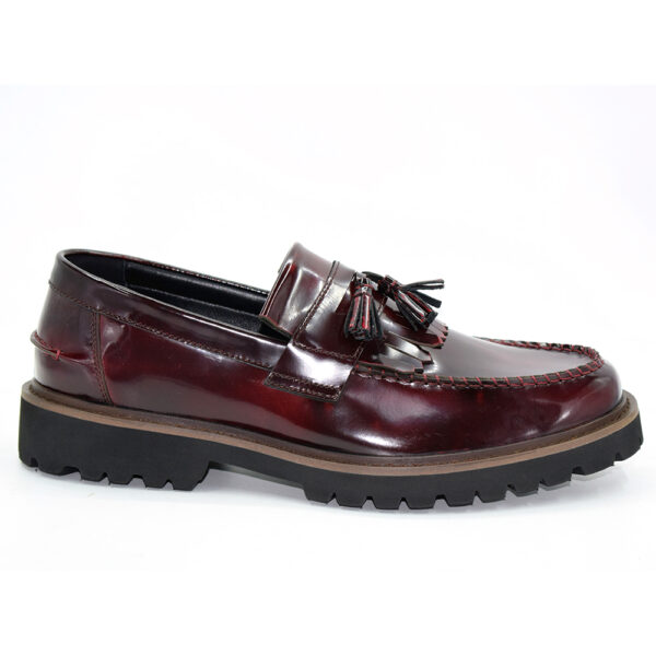 casual shoes 38