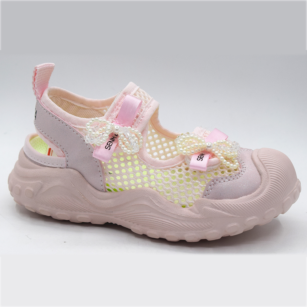 children sandals