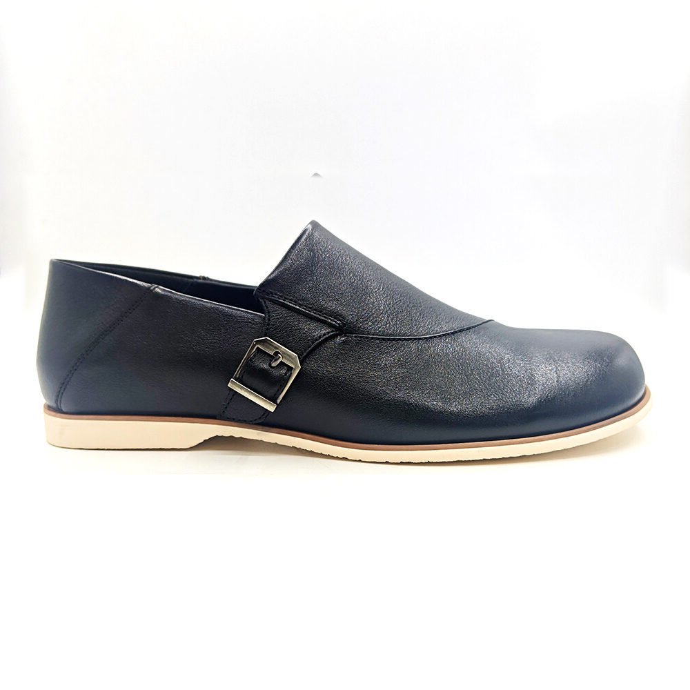 casual shoes manufacturer