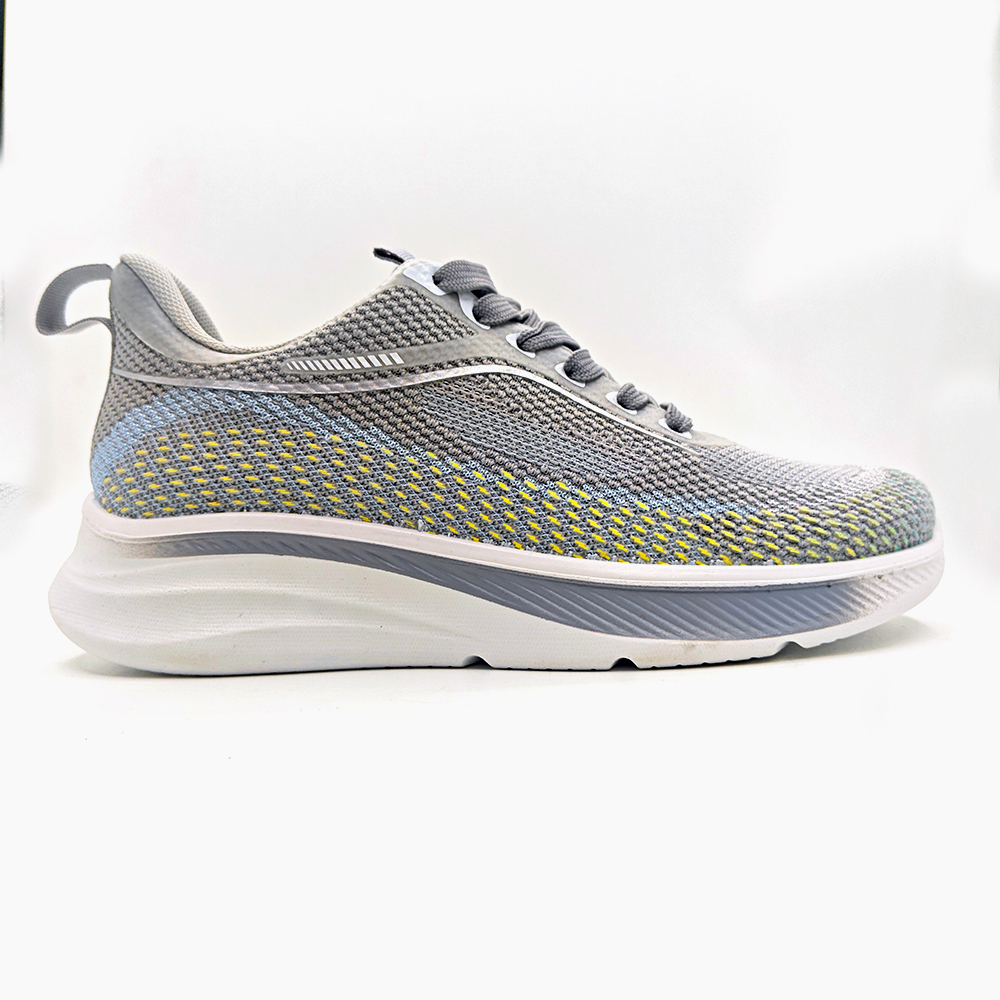 sport shoes 17