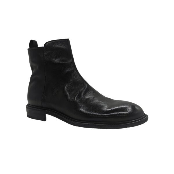 boots manufacturer,