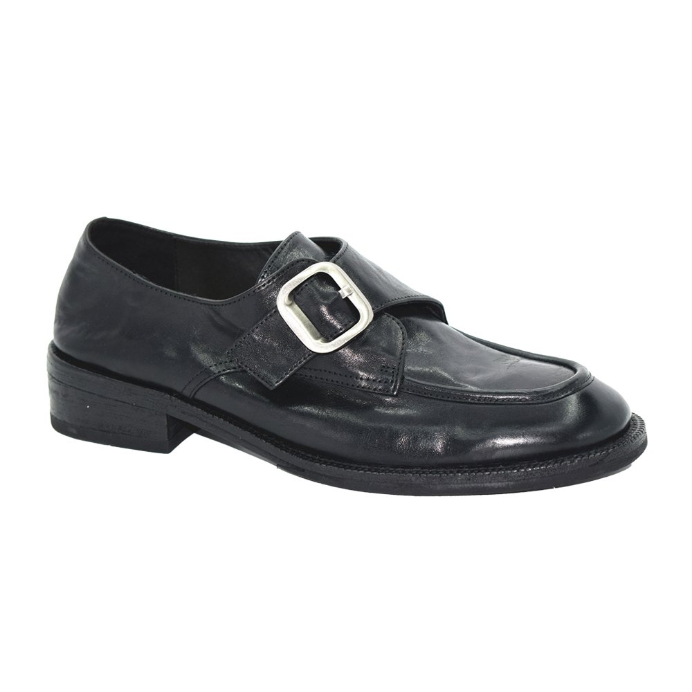 Washed leather shoes factory