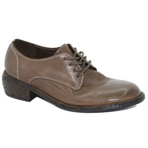 Ladies washed leather shoes