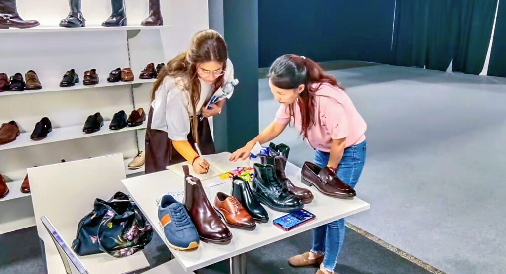 International Footwear Exhibition mens shoes factory