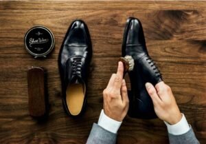 Premium-black-formal-shoes-manufacturing-process-by-Topmenz-factory