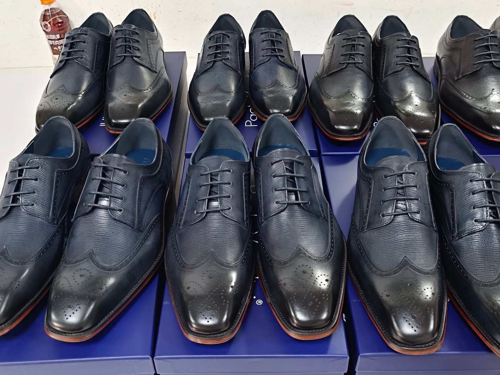 custom shoes supplier factory