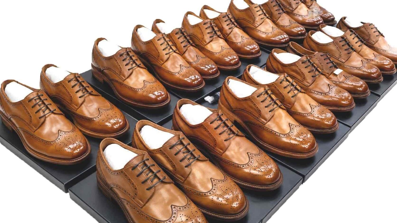 Supplier of luxury Goodyear leather shoes