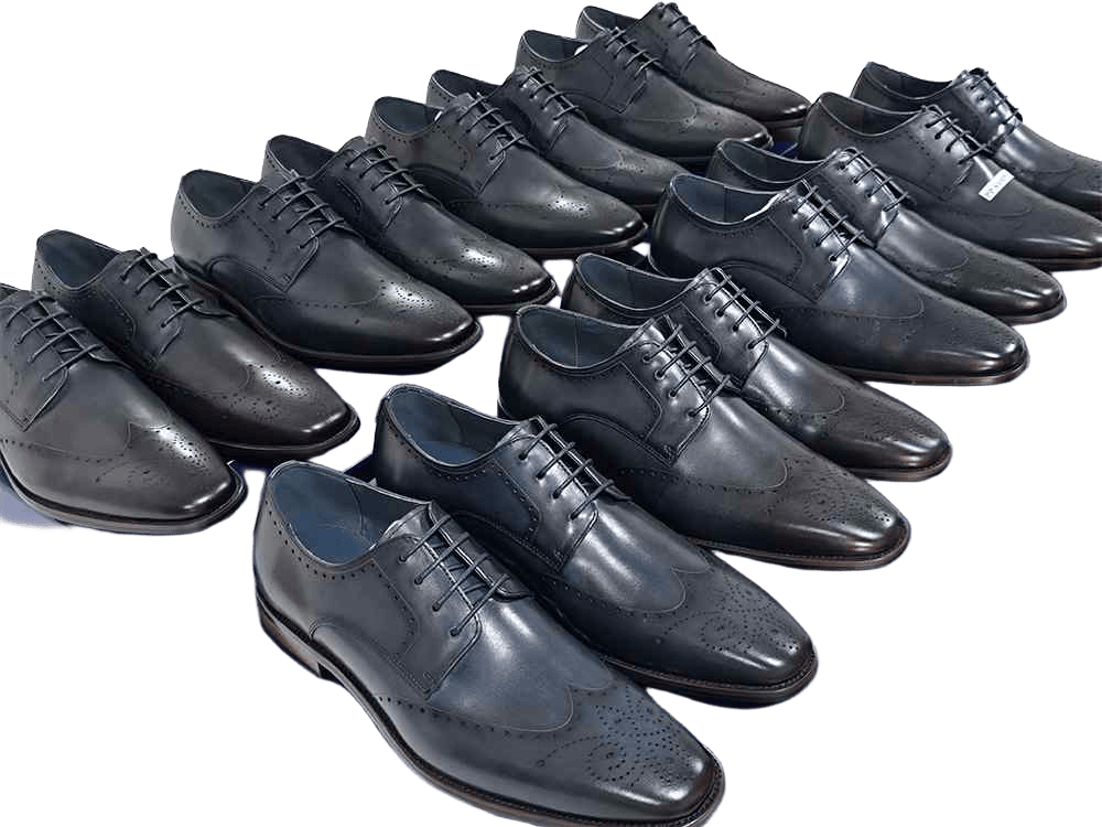Custom-made official Derby shoes with brock engravings